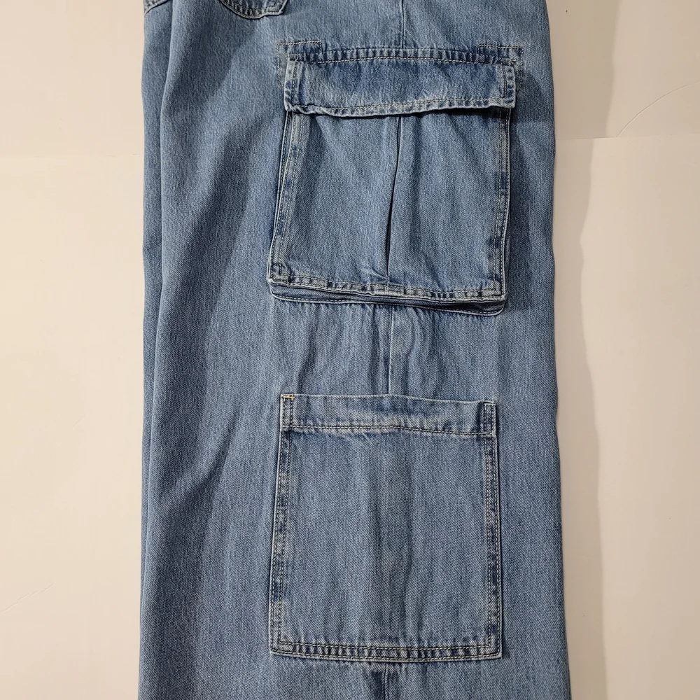 Old Navy Light Blue Drapey Denim Jeans 16 Petite - Picture 5 of 10